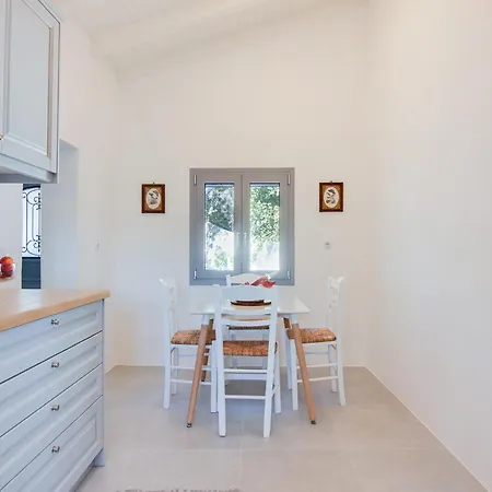 Maher Two Вилла